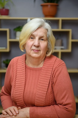 Олешицкая Валентина Васильевна.